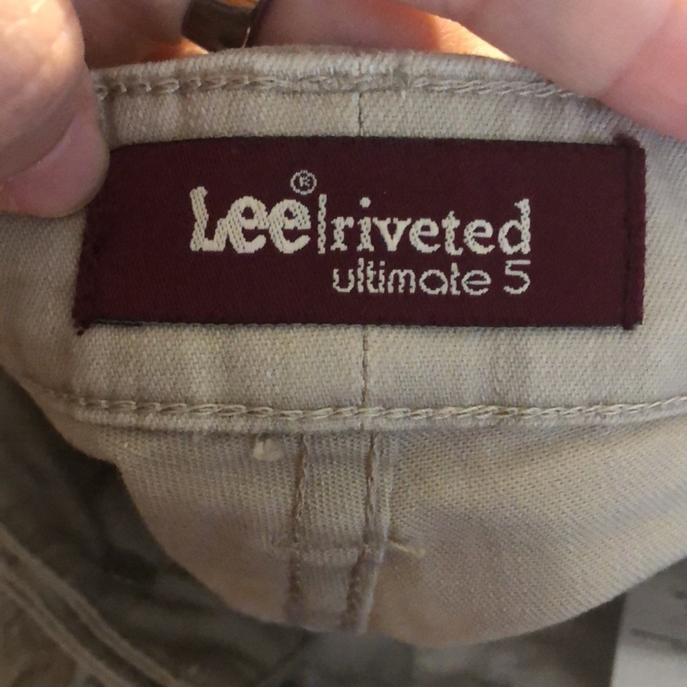 π4 for $20 Lee Khaki Shorts, size 14 - Picture 6 of 8